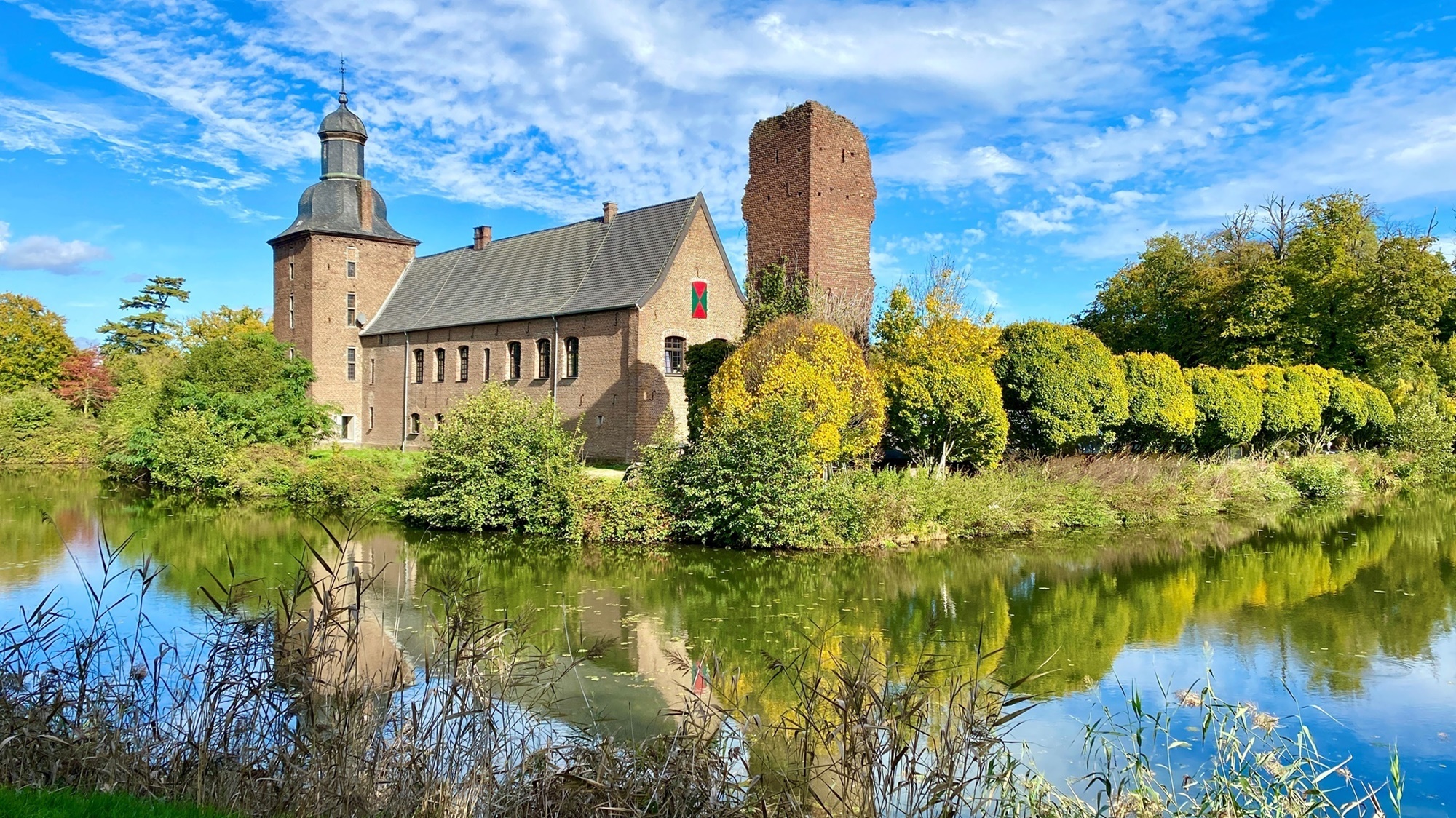 Schloss an der Tüchenbroicher Mühle